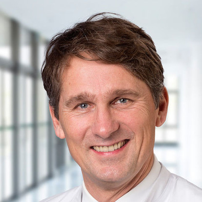 Autorenbild von Prof. Dr. med. Dirk Zaak