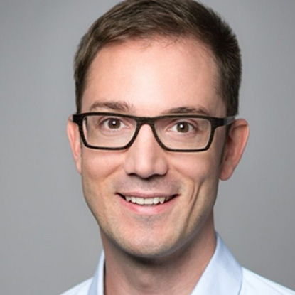 Autorenbild von Univ.-Prof. Dr. rer. nat. Nicholas Schwab