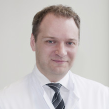 Autorenbild von PD Dr. med. Tim Hagenacker