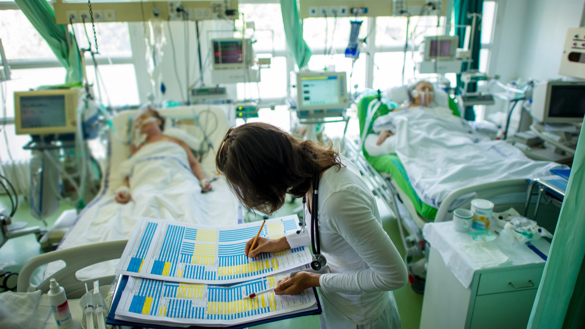 Logo der CME Fortbildung "ABS im Alltag: Der hämatologische und der pneumologische Intensivpatient: Kämpfen wir alle mit denselben Herausforderungen?"