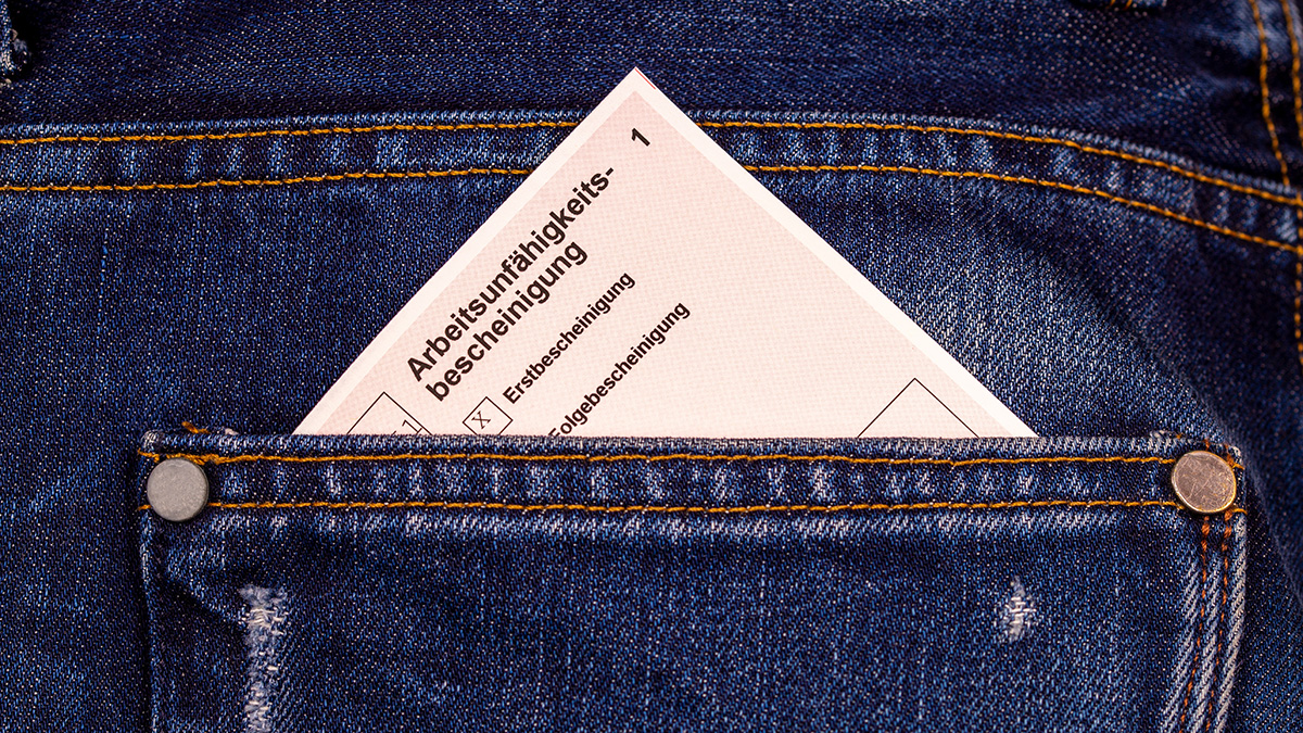 Logo der CME Fortbildung "Arbeitsunfähigkeitsbescheinigung (AU): Grundlagen und Fallstricke"