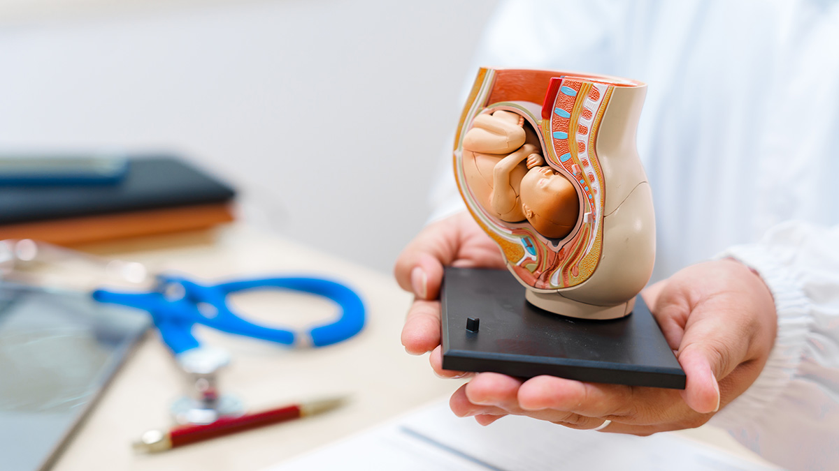 Teaserbild zum CME: Geburtseinleitung: medizinische und juristische Herausforderungen