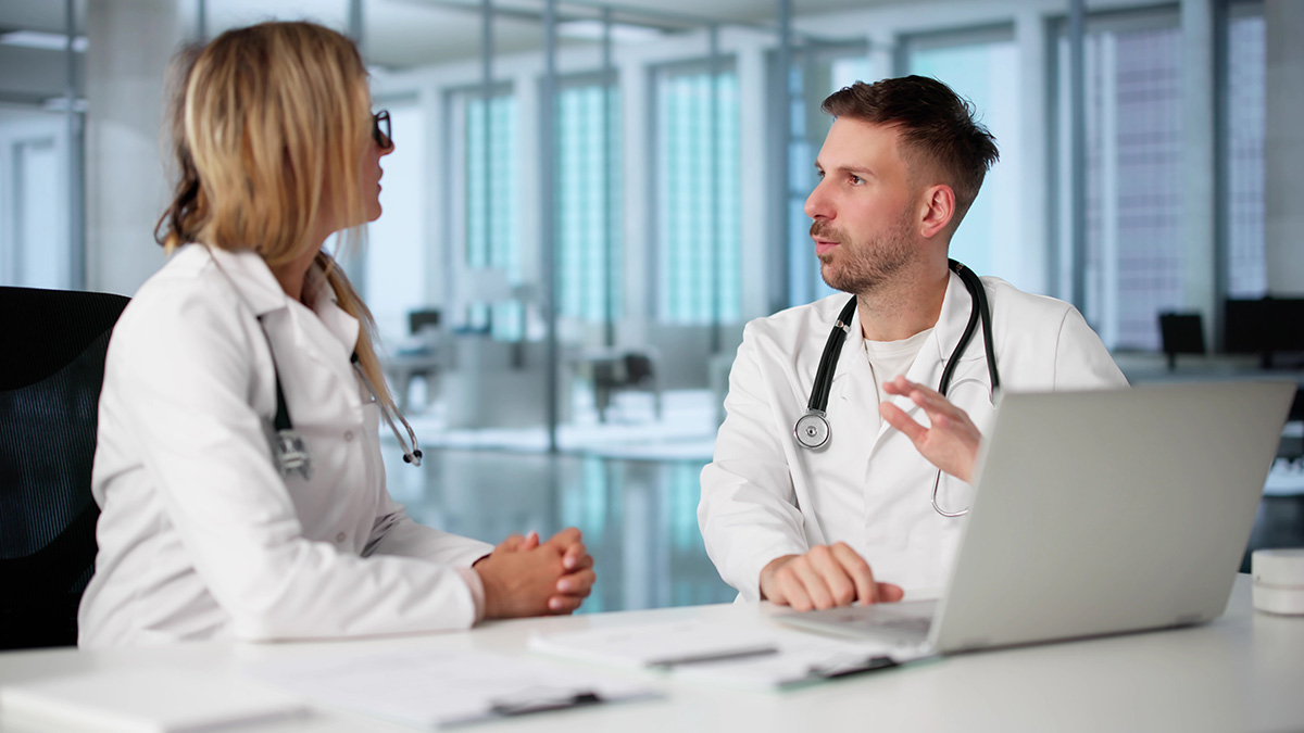Logo der CME Fortbildung "Mitarbeitergespräche in Praxis und Klinik – professionell, wertschätzend und wirksam"